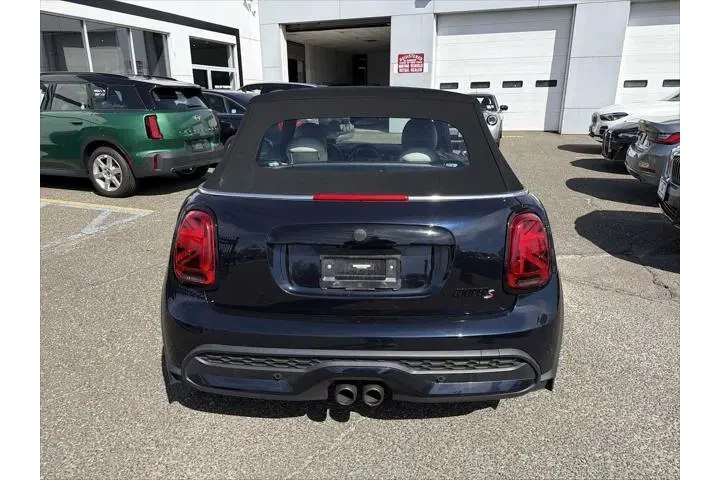 $31993 : MINI Convertible 2024 Cooper image 2