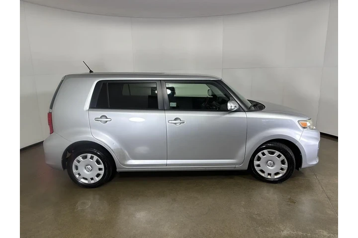 $12000 : 2011 xB Release Series 8.0 image 9