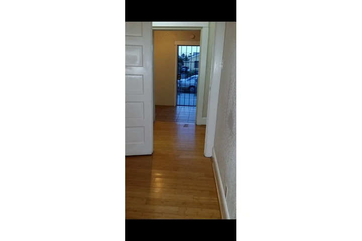 $1450 : Estudio para renta Los Angeles image 2