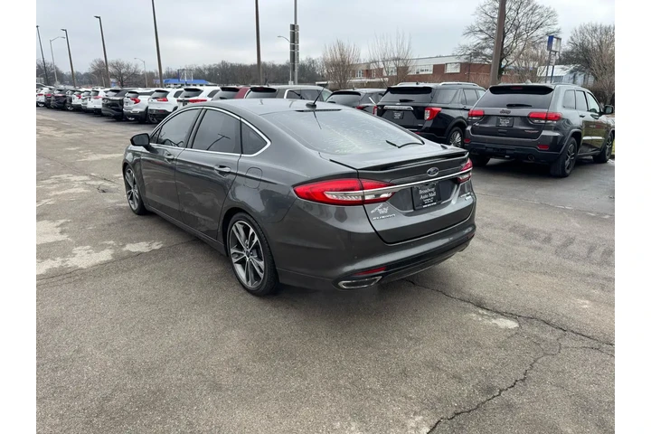 $7980 : 2017 Fusion Titanium FWD image 4