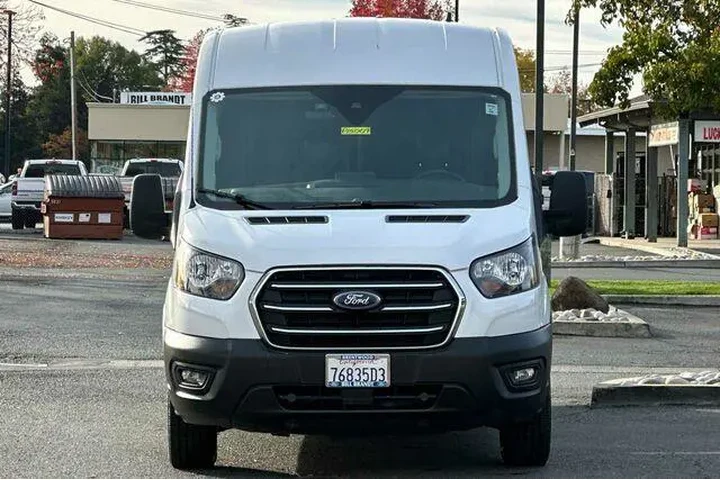 $33900 : Ford Transit 2020 250 3dr SW image 6