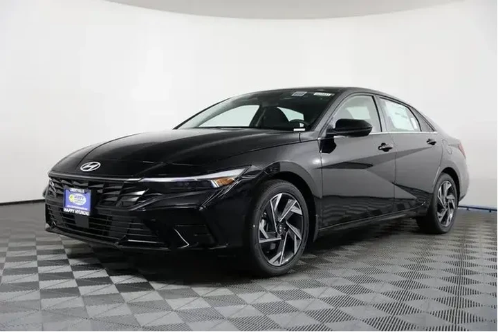 $21995 : Hyundai ELANTRA 2025 SEL Con image 2