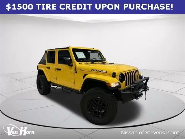 $28949 : Pre-Owned 2019 Wrangler Unlim image 1