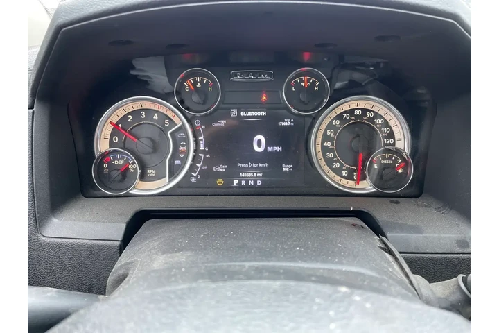 $36000 : Ram 3500 2016 4x4 Laramie 4d image 4