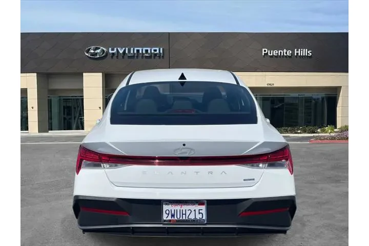 $22998 : Hyundai ELANTRA Hybrid 2025 image 5