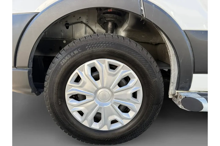 $34553 : Ford Transit 2024 250 3dr LW image 9