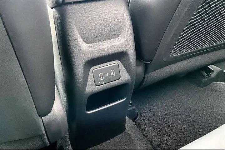 $21500 : Hyundai VENUE 2024 Limited 4 image 10