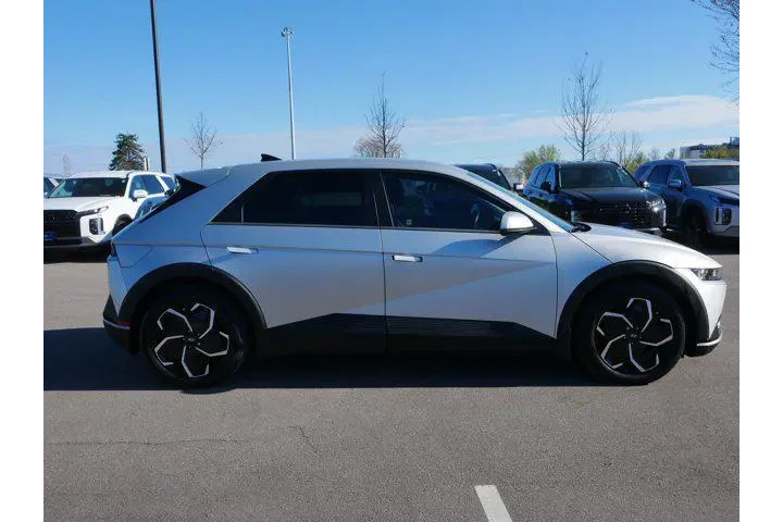 $29250 : Hyundai IONIQ 5 2023 AWD SEL image 8
