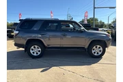 $21995 : 2015 4Runner thumbnail