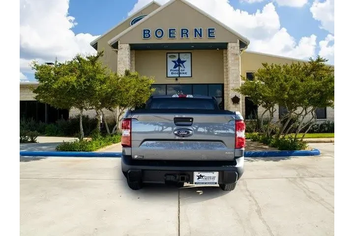 $28541 : Ford Maverick 2024 AWD XLT 4 image 4