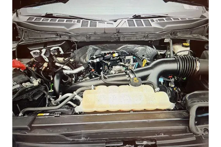 $36987 : Ford F-150 2022 4x4 XL 4dr S image 6