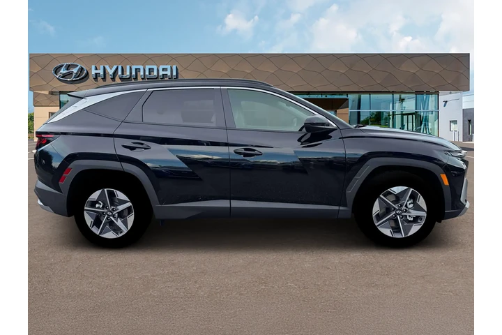 $33145 : Hyundai TUCSON 2026 SEL 4dr image 8
