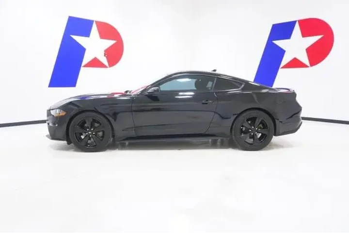 $23995 : Ford Mustang 2022 EcoBoost 2 image 8