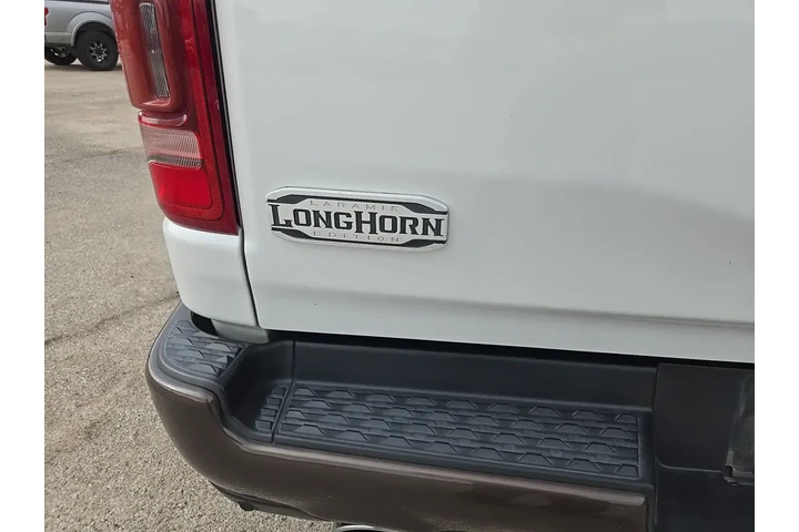 $38983 : Ram 1500 2020 4x4 Laramie Lo image 8