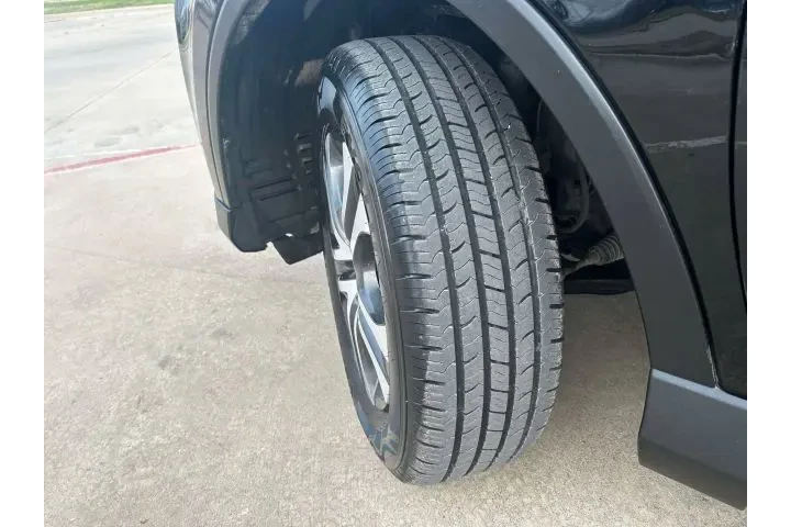 $14499 : 2018 TOYOTA RAV4LE SPORT UTIL image 1