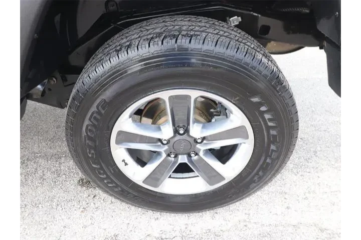 $15949 : Jeep Wrangler Unlimited 2016 image 10