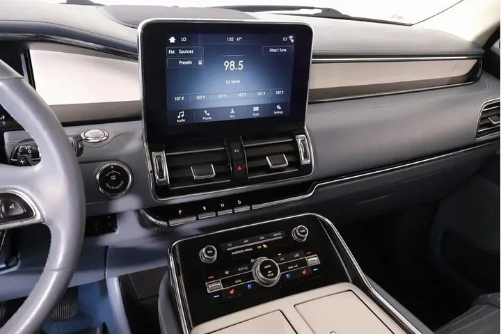 $33749 : Lincoln Navigator L 2019 4x4 image 5