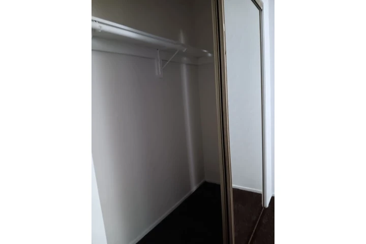 $800 : CUARTO EN RENTA AREA DE LA image 2