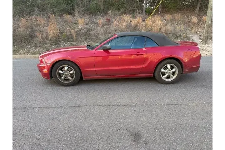 $9990 : Ford Mustang 2013 V6 2dr Con image 4