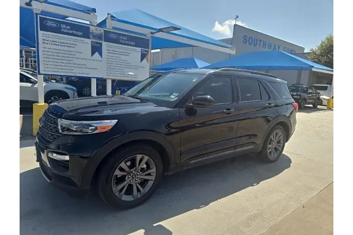 $26998 : Ford Explorer 2023 XLT 4dr S image 1