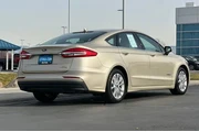 $17995 : Ford Fusion Hybrid 2019 SE 4 thumbnail