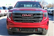 $37995 : GMC Sierra 1500 2022 4x4 AT4 thumbnail