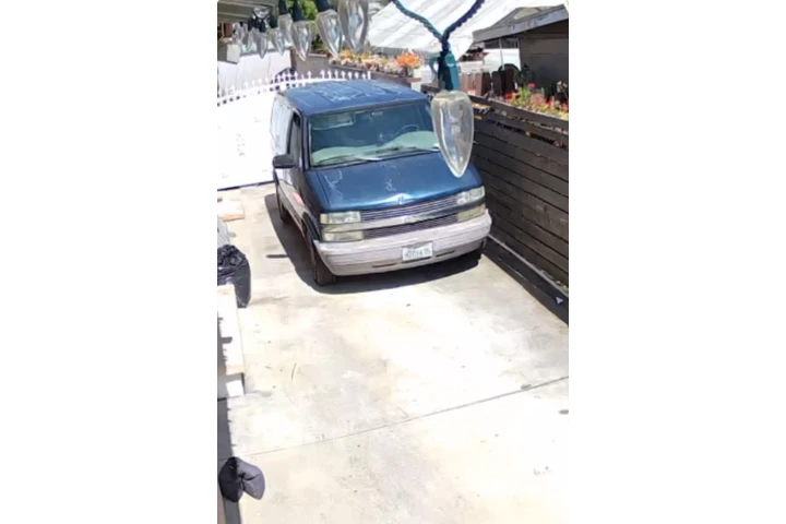 $4000 : 2003 Chevy Astro image 1