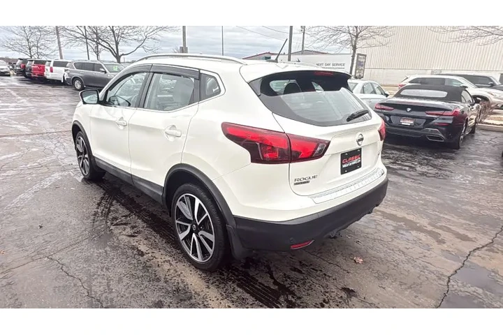 $17995 : 2019 ROGUE SPORT image 9