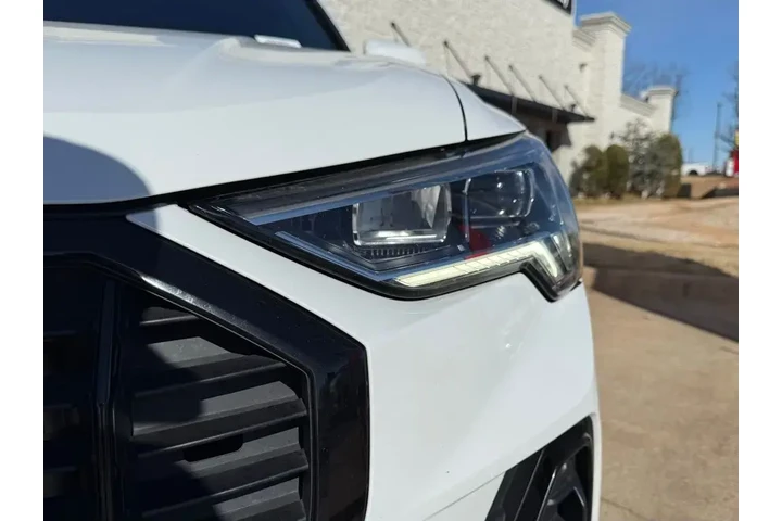 $26362 : Audi Q3 2023 AWD quattro S l image 7