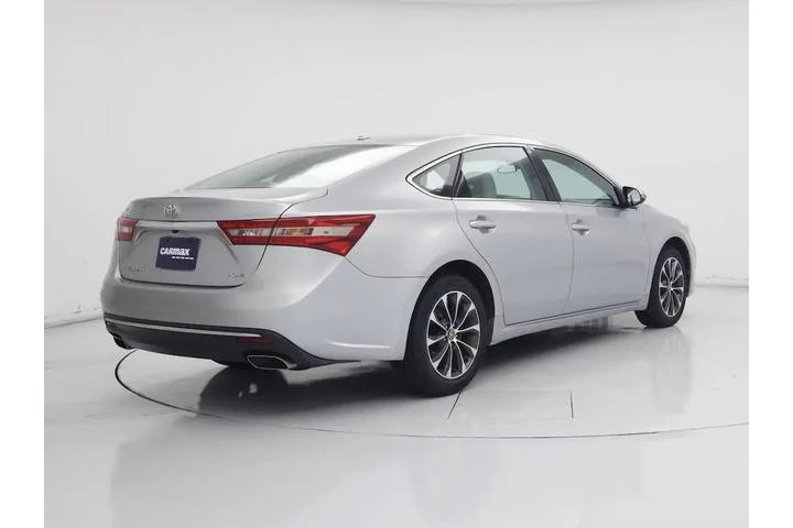 $18998 : Toyota Avalon 2018 XLE 4dr S image 8