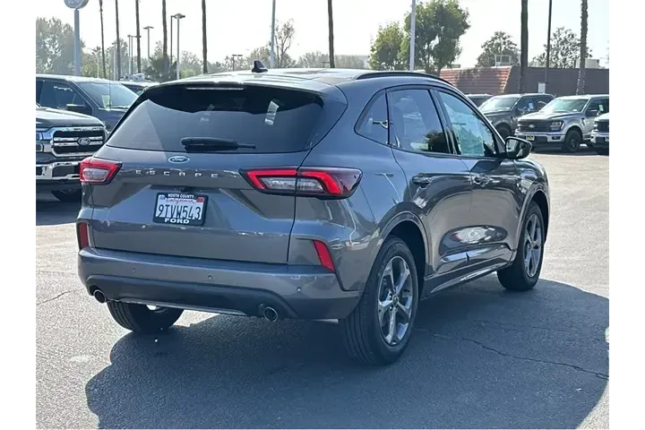 $24000 : Ford Escape 2024 ST-Line 4dr image 6