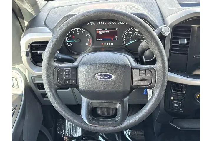 $39900 : Ford F-150 2023 4x4 XLT 4dr image 9