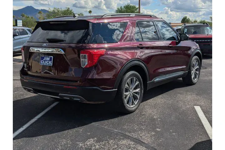 $29999 : Ford Explorer 2022 XLT 4dr S image 2