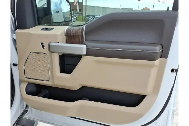 $37995 : Ford F-150 2020 4x2 Lariat 4 image 8