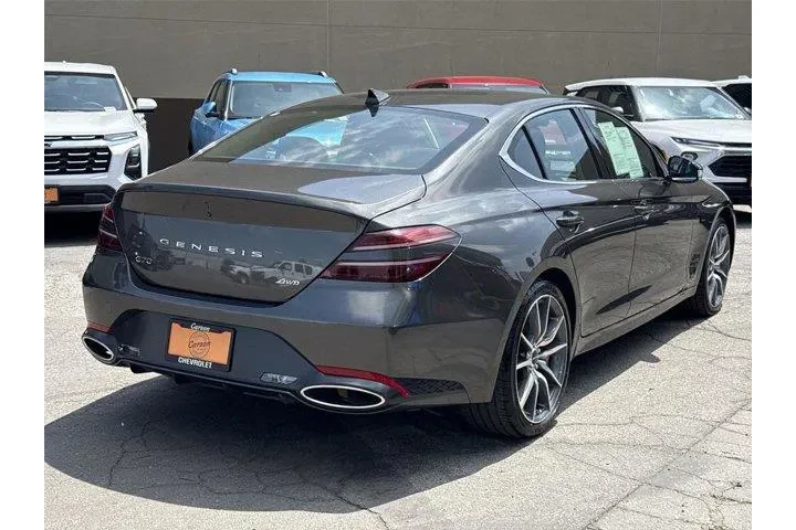 $29500 : Genesis G70 2025 2.5T Standa image 3