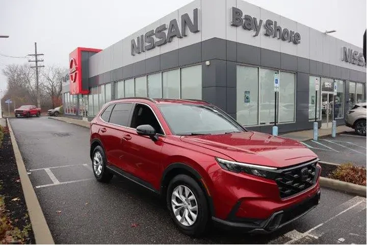 $27768 : Honda CR-V Hybrid 2024 Sport image 1