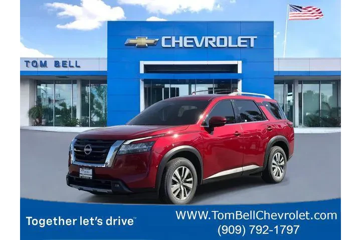 $29928 : Nissan Pathfinder 2023 SL 4d image 1