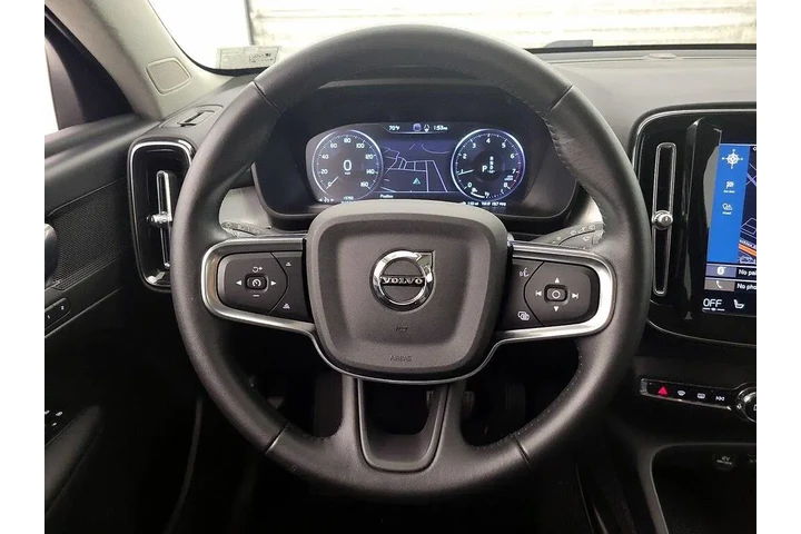 $26998 : Volvo XC40 2021 AWD T5 Momen image 10
