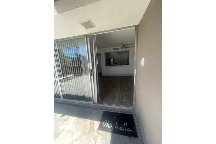 $1150 : The Glenn Apartments image 1