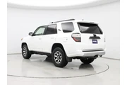 $37998 : Toyota 4Runner 2021 4x4 TRD thumbnail