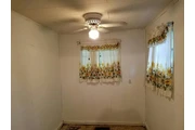$750 : House for rent thumbnail