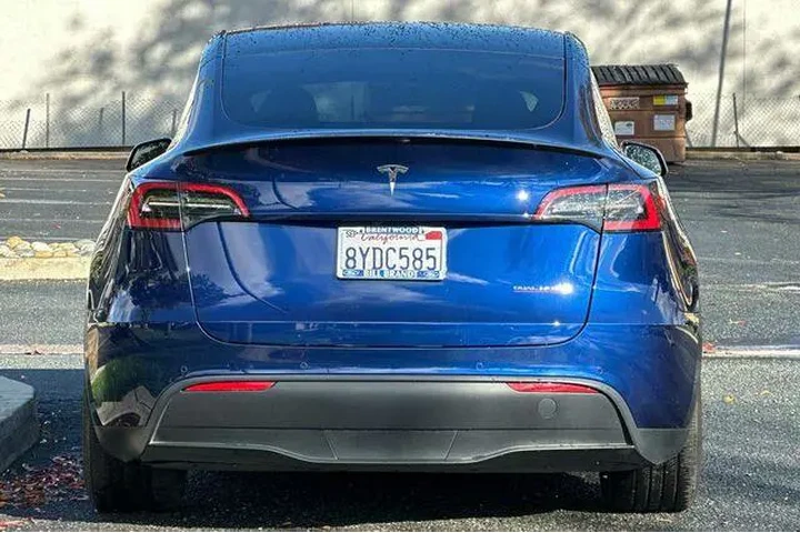 $26836 : Tesla Model Y 2021 AWD Perfo image 8