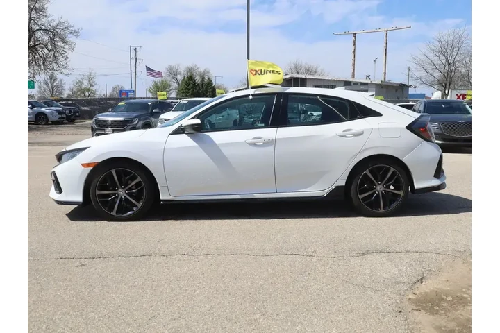 $17277 : Honda Civic 2020 Sport 4dr H image 6