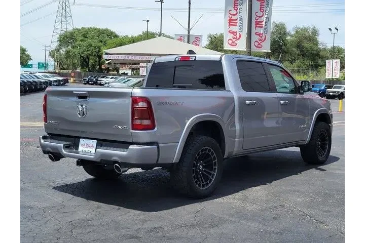 $36500 : Ram 1500 2021 4x4 Laramie 4d image 3