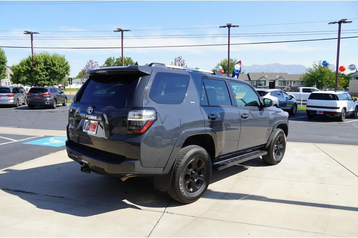 $38410 : Toyota 4Runner 2024 4x4 SR5 image 8