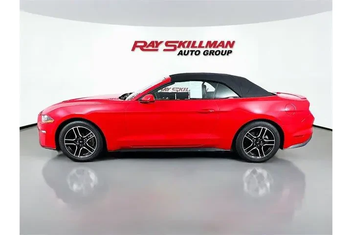 $26975 : Ford Mustang 2022 EcoBoost P image 4