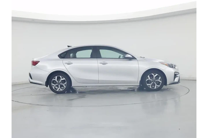 $16998 : Kia Forte 2021 LXS 4dr Sedan image 7