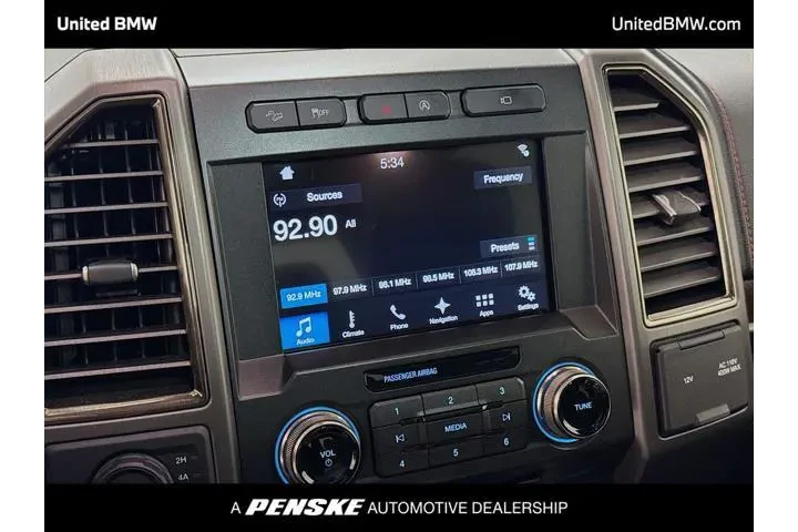 $38995 : Ford F-150 2017 4x4 Raptor 4 image 8