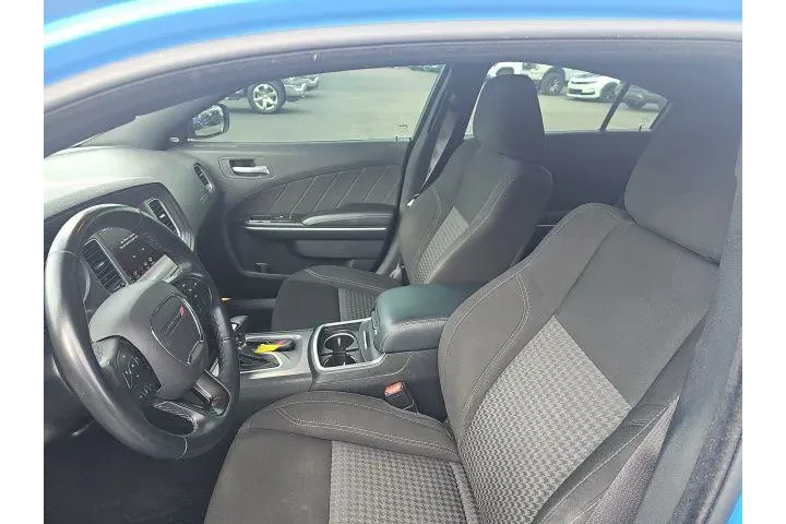 $22697 : Dodge Charger 2023 SXT 4dr S image 6