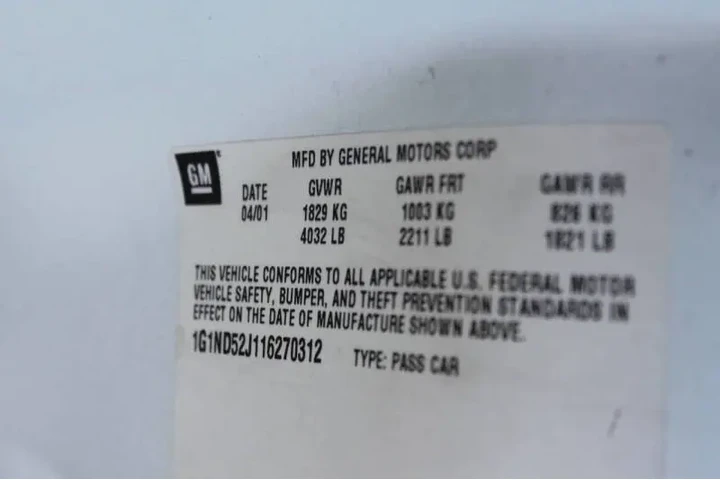 $4995 : 2001 Malibu image 10